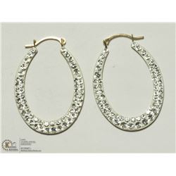 1) 10K YELLOW GOLD CUBIC ZIRCONIA HOOP EARRINGS