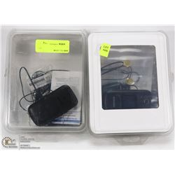 PAIR OF SAMSUNG FLIP PHONES