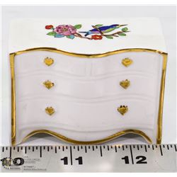 AYNSLEY MINIATURE DOLL FURNITURE