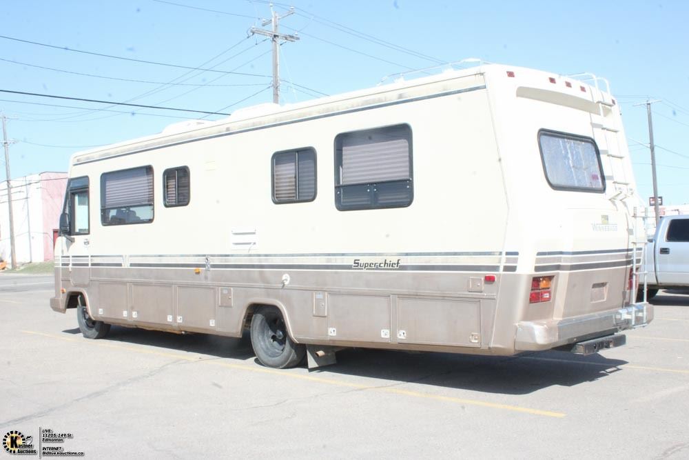 89 Winnebago Rv 1989 CHEVROLET WINNEBAGO MOTORHOME CLASS A SUPERCH