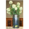 Image 1 : SHOWHOME VASE WITH ARTIFICIAL FLOWERS