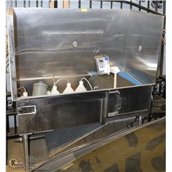 TRISTAR COMMERCIAL GRADE PET WASHING STATION