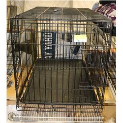 LARGE PETMATE PET KENNEL. PETS