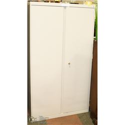 2 DOOR LOCKING COMMERCIAL STORAGE CABINET