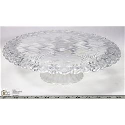 ORNATE LASS CAKE SERVER