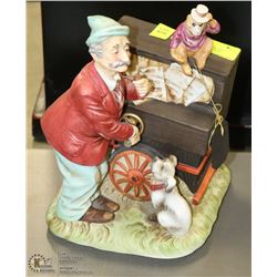 MELODY IN MOTION - ORGAN GRINDER W/MONKEY & DOG