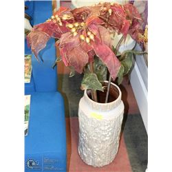 LARGE SHOWHOME VASE WITH ARTIFICIAL FLOWERS