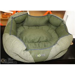 BECOBED ON CHOICE: GREEN