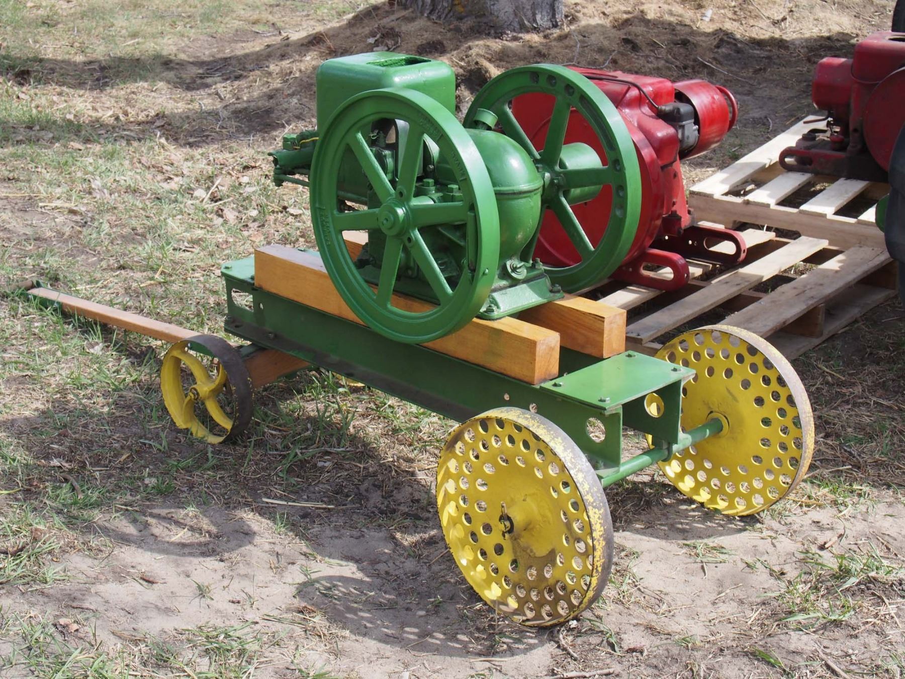 John Deere Hit And Miss Engine On A Wagon