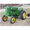 Image 2 : John Deere M, Running