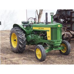 John Deere 620