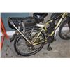 Image 3 : TREK BIKE WITH MOTOR AS IS
