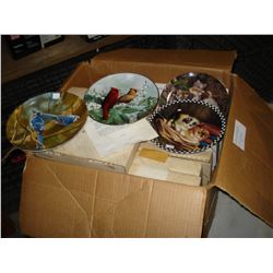 BOX OF COLLECTOR PLATES