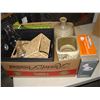 Image 1 : BOX OF BEER GLASSES BASKETS AND HAND BLENDER