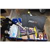 Image 1 : EXERCISE EQUIPMENT AND SCALE