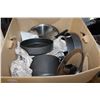 Image 1 : BOX IF POTS AND PANS