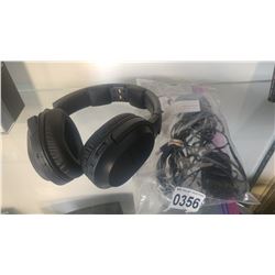 SONY WIRELESS NOISE CANCELLING HEADPHONES, WITH CHARGER