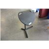 Image 2 : ADJUSTABLE TRAY