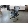 Image 2 : BLACK ERGANOMIC OFFICE CHAIR