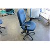 Image 2 : BLUE ROLLING GAS LIFT OFFICE CHAIR