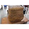 Image 1 : DECORATIVE WICKER BASKET