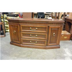 THREE DRAWER DIELCRAFT SERVER
