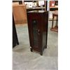 Image 4 : PAIR OF 1 DOOR MAHOGANY FINISH DISPLAY CUPBOARDS