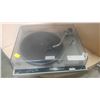 Image 1 : TECHNICS FREQUENCY GENERATOR SERVO AUTOMATIC RECORD PLAYER MODEL SL-220