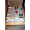 Image 1 : TRAY OF BASEBALL CARDS