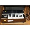 Image 1 : MAGNUS TABLE TOP ORGAN