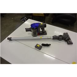 DYSON DC35 VACCUM