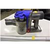 Image 2 : DYSON DC35 VACCUM