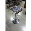 Image 2 : BROWN AND CHROME GAS LIFT STOOL
