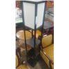 Image 2 : BLACK SHELF LAMP