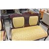 Image 3 : 2 PIECE EASTLAKE STYLE LOVESEAT AND CHAIR