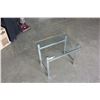 Image 2 : CHROME GLASSTOP ENDTABLE