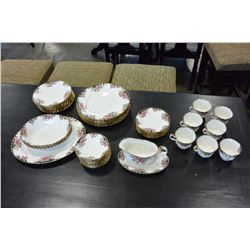 ROYAL ALBERT CONCERTO BONE CHINA APPROX 45 PIECES
