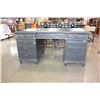 Image 1 : ANTIQUE PRESIDENTIAL DESK