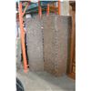 Image 1 : THREE PANEL WICKER SCREEN