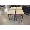 Image 3 : 4 MODERN STOOLS