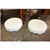Image 3 : PAIR OF WHITE LEATHER AND CHROME STOOLS