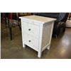 Image 2 : 2 DRAWER WHITE ENDTABLE