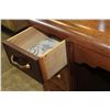 Image 3 : ROLLING 7 DRAWER VANITY