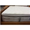 Image 3 : KINGSIZE SERTA PERFECT SLEEPER MATTRESS AND BOXSPRING