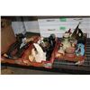 Image 1 : 3 TRAYS OF FIGURES AND ESTATE GOODS