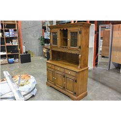 VINTAGE MAPLE OPEN HUTCH CABINET 2 PIECE