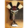 Image 1 : STAINED GLASS AND BRASS TABLE LAMP
