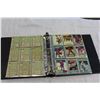 Image 2 : BINDER OF HOCKEY CARDS
