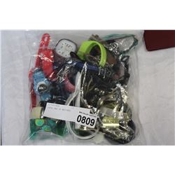 LARGE BAG OF WATCHES