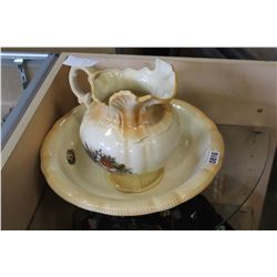 1977 JUG AND BOWL